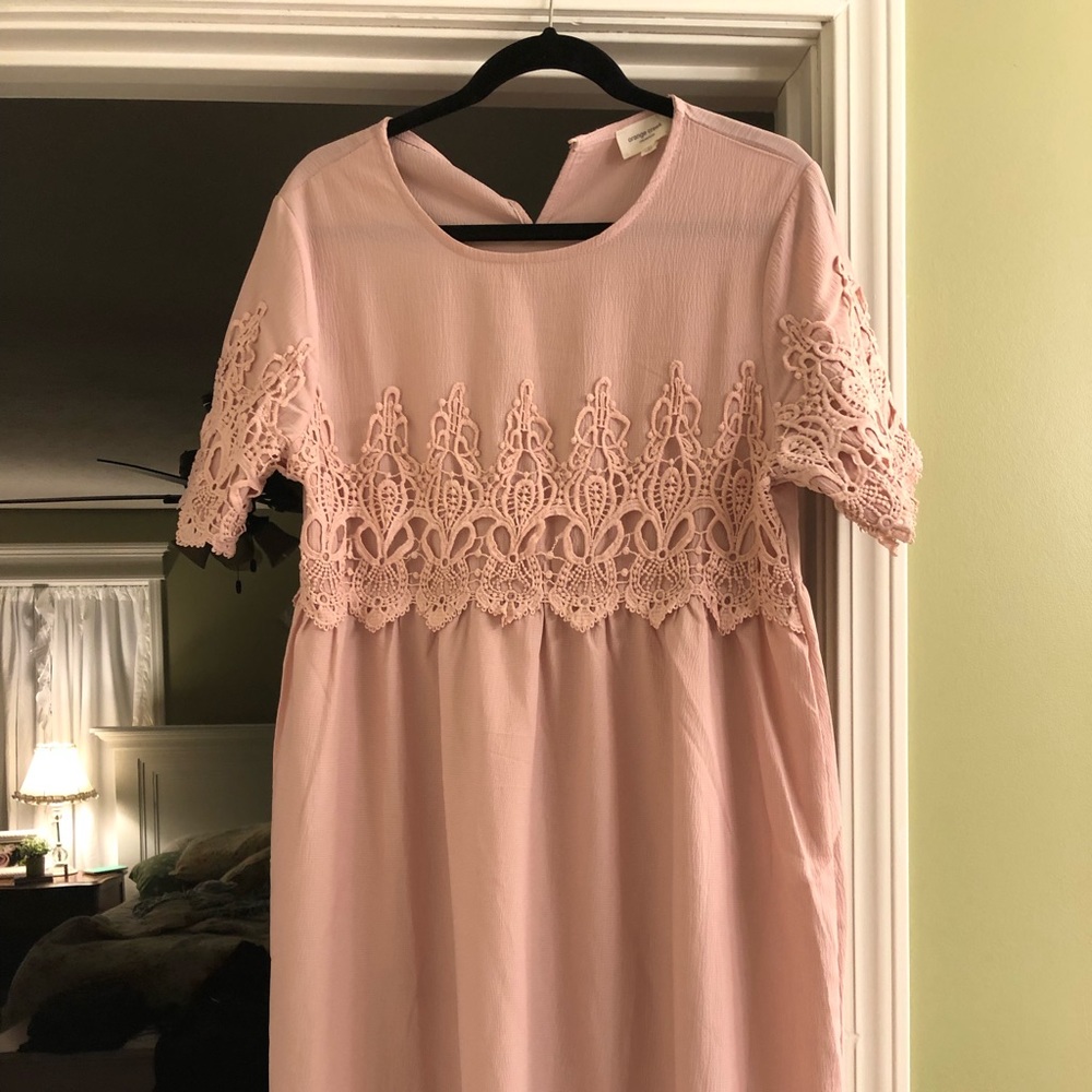 maternity dress